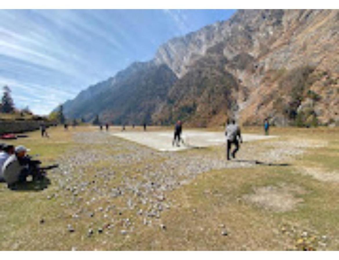 Valley Of Flowers Holiday Inn, Ghangaria Lokpāl Eksteriør bilde